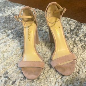 Lulus heels